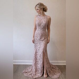 Abbiaggio Lace Mermaid Wedding Dress Size 2 Biscotti Train Slit NWT Bridal